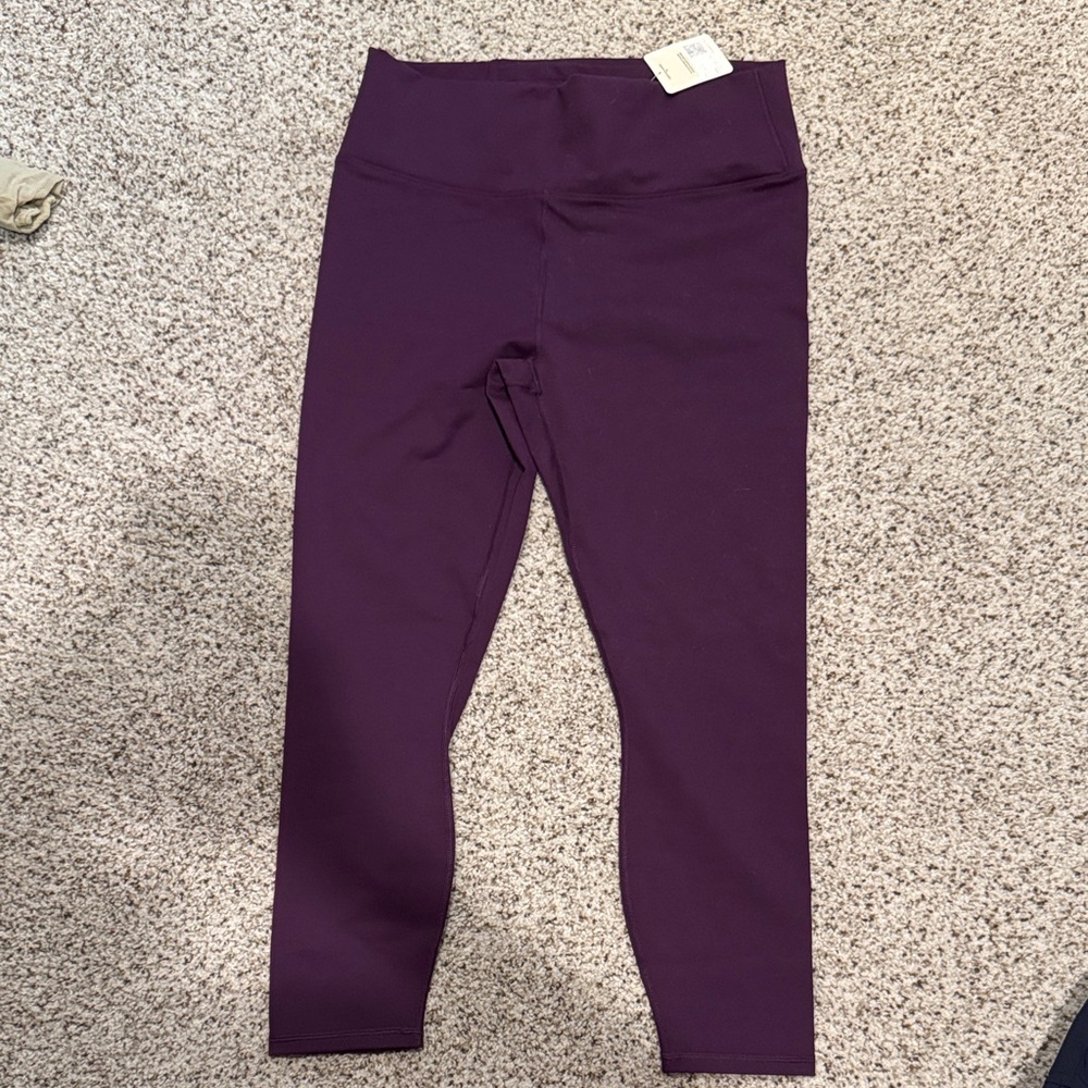 Fabletics Deep Purple 7/8 Leggings NWT